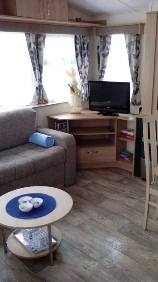 Luxe Vakantiechalet Met Omheinde Tuin Bredene 6Pers Exterior foto