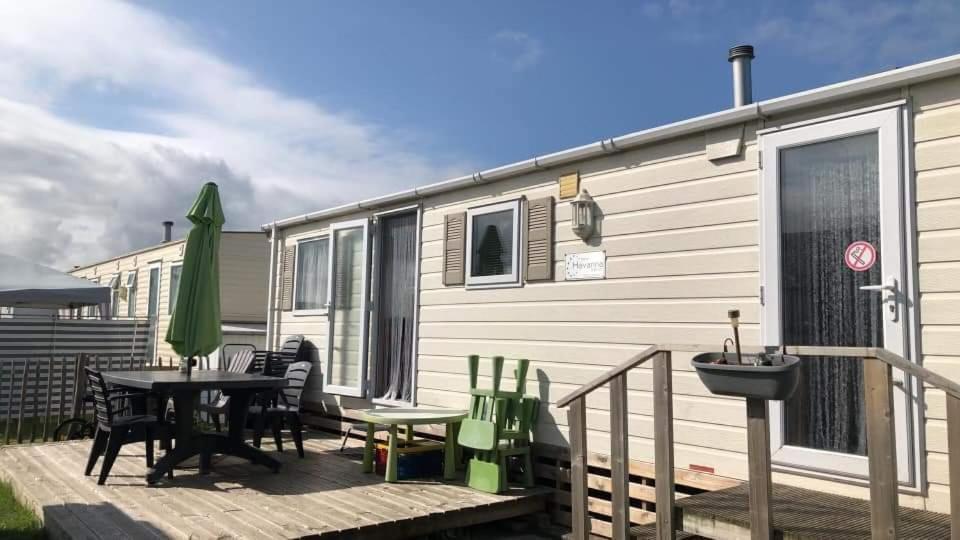 Luxe Vakantiechalet Met Omheinde Tuin Bredene 6Pers Exterior foto
